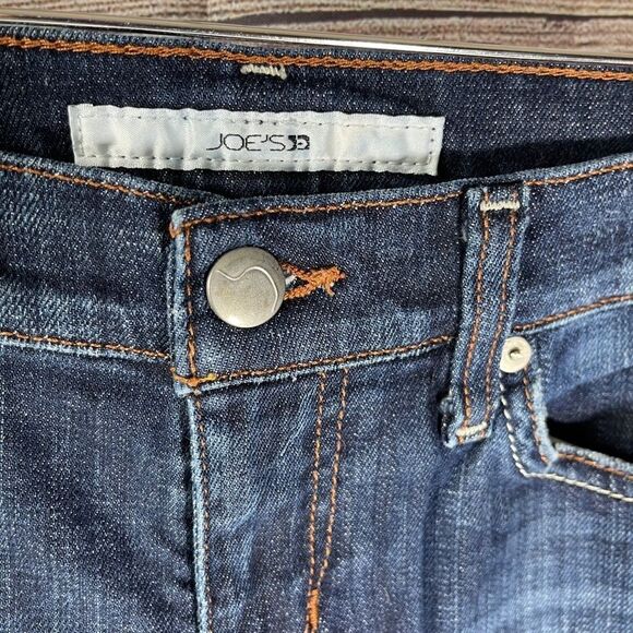 Joe's Jeans Wide Cuff Capri Jeans - Picture 4 of 8